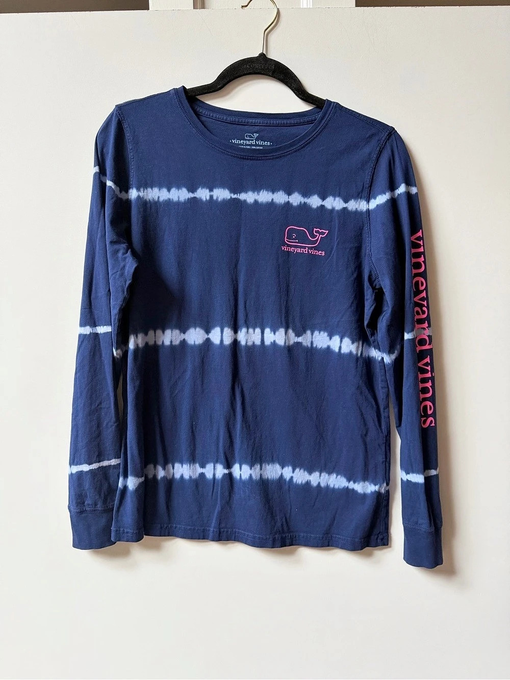 vineyard vines Tie Dye Whale Long Sleeve Pocket T-Shirt Men's Blue & White